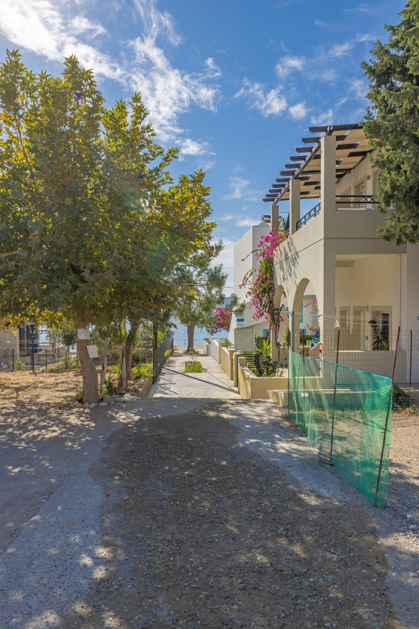 Haraki Memories Beach Studios Exterior foto